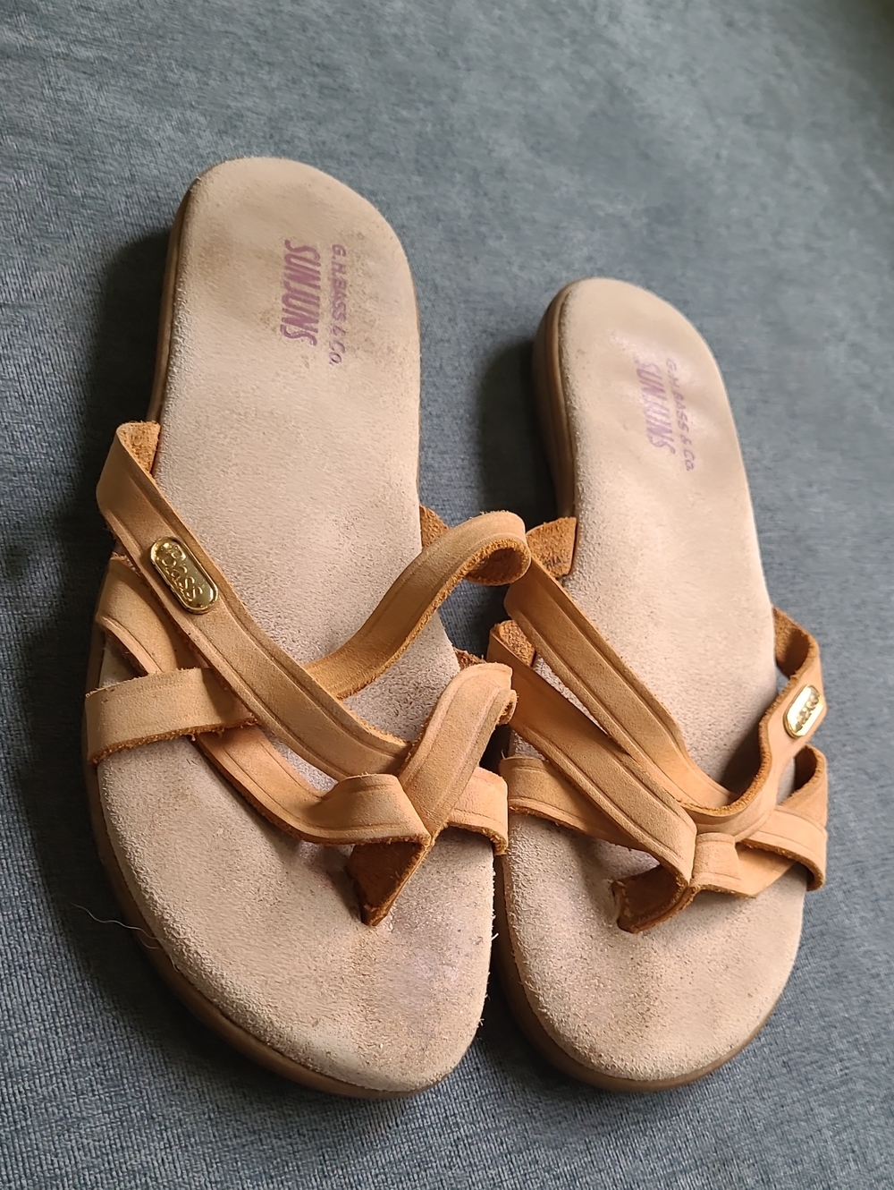 Bass Women's Tan Leather Slide Sandals with Gold Accent